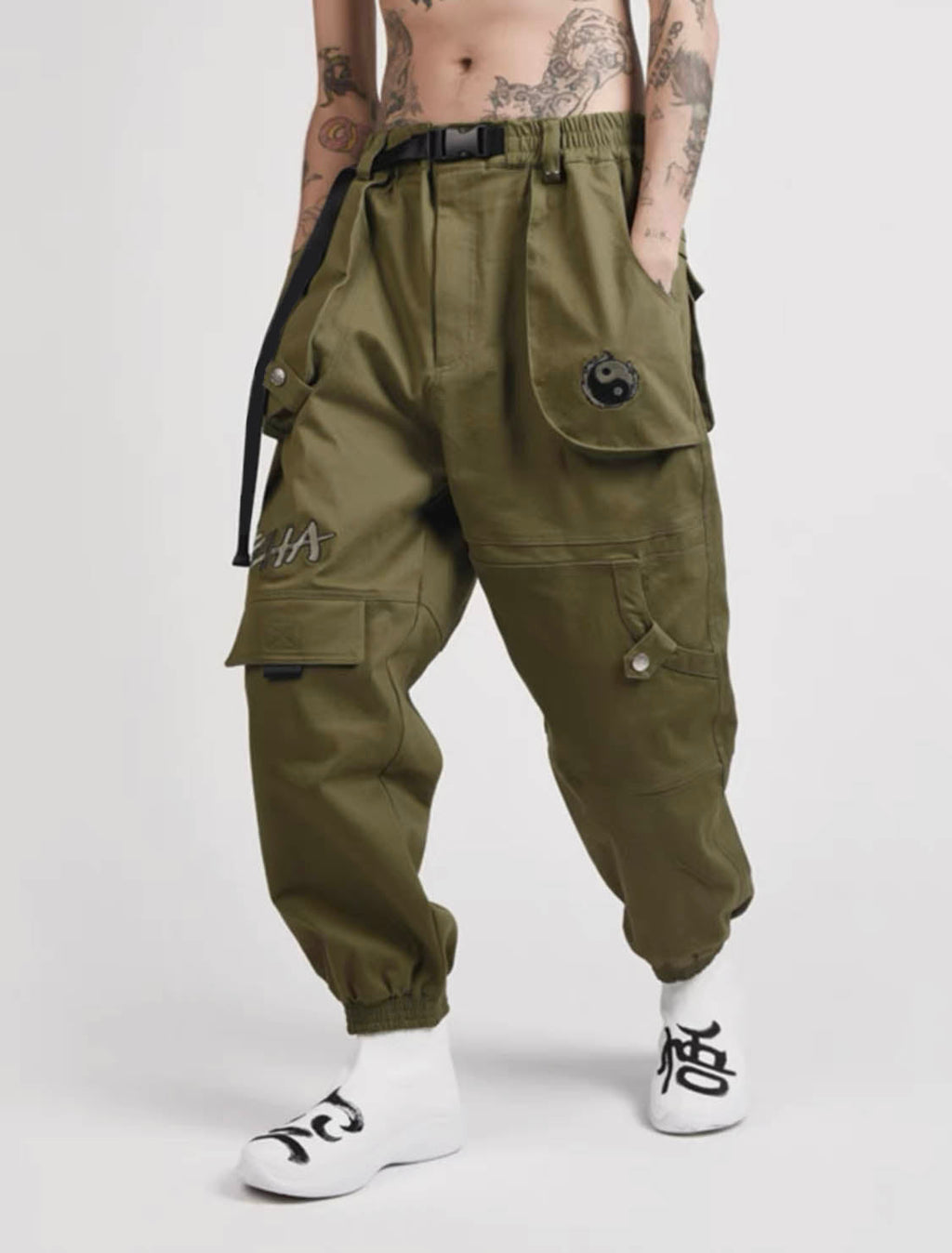 IBP332 Yin Yang Army Green Cargo Pants product image